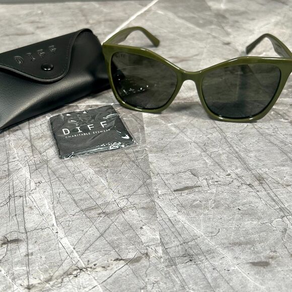 DIFF Eyewear — Cassidy Sunglasses in Olive Green — NWT - Picture 7 of 9